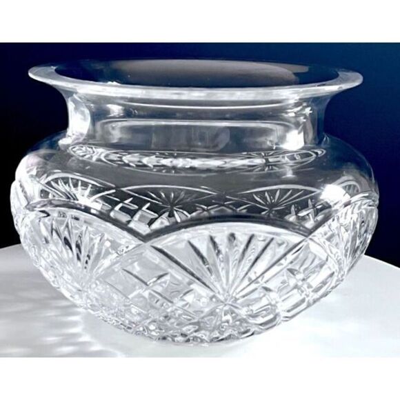Waterford Crystal Cassel 8" Cross & Fan Cut Bowl W Seahorse Label Original Box - Picture 1 of 9